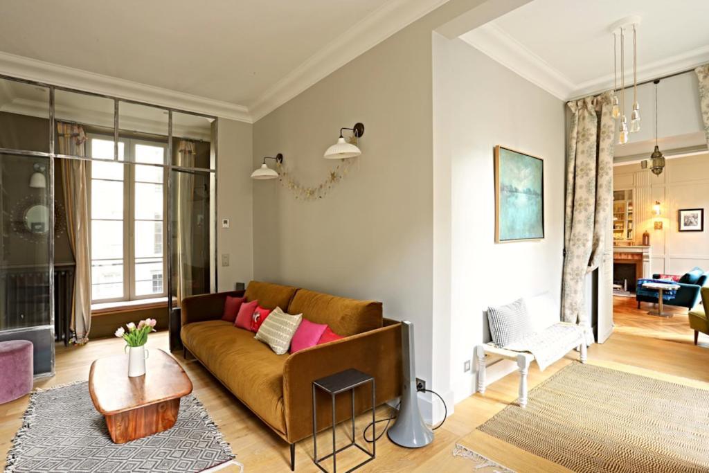 Beautiful Jardin Luxemboug Rue Ferou Apartment *